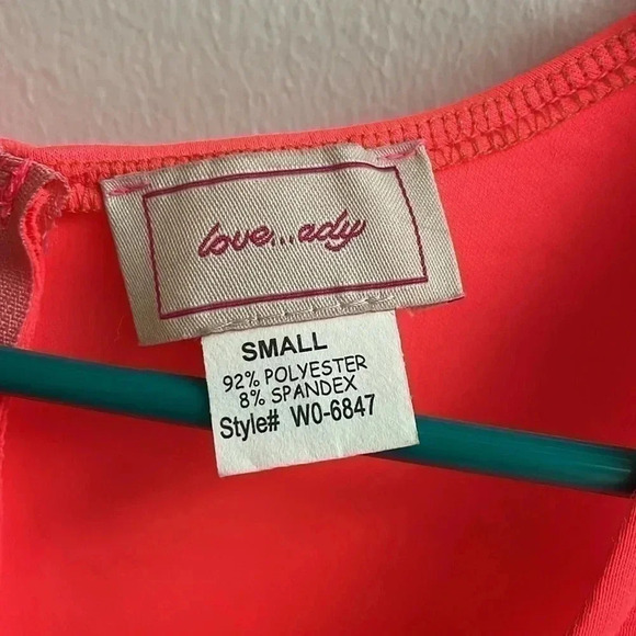 5/$25 Love Ady Bright Florissant Pink Dress with Pockets - Picture 2 of 11